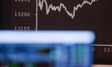 Пазарите са в търсене на път между надеждите за възстановяване и страховете от инфлация