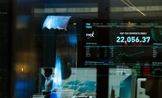 Канадците купуват американски акции въпреки търговската война на Доналд Тръмп