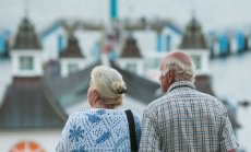 Доц. Черкезова: Увеличението на пенсионната възраст е неизбежно, но има лимити 