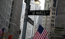 Tesla спечели от Тръмп, но Microsoft и Apple остават най-сигурните от Седморката