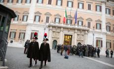 Италия е изправена пред риск от скорошна рецесия