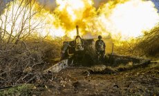 Недостигът на боеприпаси в Русия повдига въпроси колко може да продължи войната