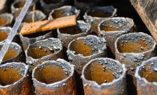 Металите потъват, докато търговската война на Тръмп заплашва глобалното търсене