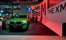 Германия просто печели твърде много пари в Китай, за да се отдръпне сега