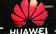 Huawei отчита най-големия спад на приходите след санкциите от САЩ