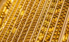 Блясъкът на златото отслабва