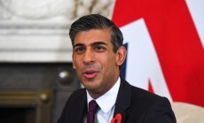 Сунак посети Украйна и предложи оборудване за противовъздушна отбрана 