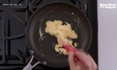 Как се прави вегански омлет, част 1
