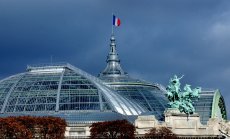 Париж иска да се превърне в европейския Мейфеър за хедж фондове