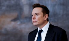 Департаментът на Мъск е спрял плащания за милиарди до американски агенции