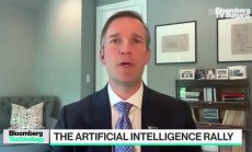 Чип-акциите се покачват въпреки рисковете