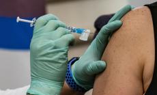 Ангел Кунчев: Имунизацията започва на 27 декември в София, Пловдив и Бургас