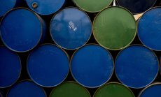 Ниското предлагане изтласка цената на петрола над $120 за барел