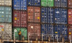 Търговията между САЩ и Китай е близо до рекорд, противно на твърденията за разединяване