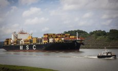 Тежката суша в Панама удря световната корабна индустрия