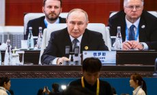 Икономиката на Русия не е в стагнация, обяви Путин и защити високите лихви