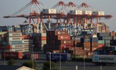 Японският износ се свива рязко въпреки възстановяването на търговията с Китай