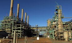 Контролът върху петрола е в основата на битката за централната банка на Либия 