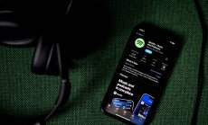 ЕС ще глоби Apple с 500 млн. евро заради спора за Spotify