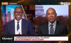 Девал Патрик: Решението за бюджета беше отлагане