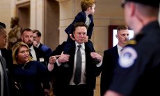 Най-богатият човек в света вече е най-големият политически донор в САЩ