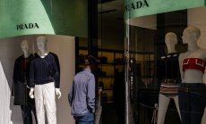 Фамилията Prada си гарантира контрола с придобиването на Versace