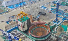 Хедж фондовете се стичат към акции на уран, готови за „драматични“ печалби