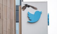 Лавината от коментари относно заразяването на Тръмп с Covid-19 създаде проблеми на Twitter 