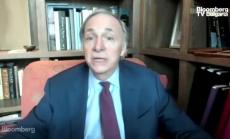 Рей Далио: Парите в брой са боклук