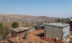 Тазгодишните нобеловите лауреати за икономика ще насочат вниманието към Африка