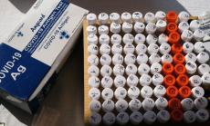 Новозаразените с Covid-19 у нас са 827 при 15 656 теста