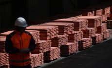 Изчерпване на резервите предизвиква историческо поскъпване на медта в Лондон