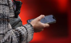 AI ще движи конкуренцията на пазара на смартфони през 2024 г.