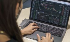 Криптоброкерът Genesis Trading спира тегленията в звеното за кредитиране