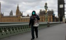 Дежавю: Компаниите във Великобритания се готвят за твърд Brexit 