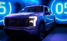 Ford достигна цена от 100 млрд. долара, което все още е далеч под продажбите