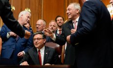 Конгресът одобри законопроекта на Тръмп за данъците и разходите