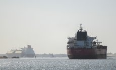 Руският износ на петрол надхвърли целта на ОПЕК, без притеснения от хаоса в Червено море