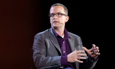 Рокади по високите етажи във Facebook след разследването на Wall Street Journal