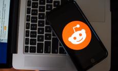 Главният финансов директор на GameStop подава оставка месец след лудостта около Reddit 