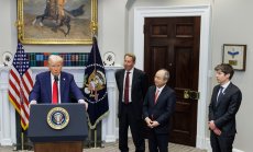 Милиардерите на Тръмп могат да се поучат от големите разходи на Китай