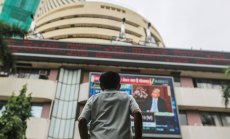 Разпродажбата на акции в Индия продължава преди въвеждането на новите мита