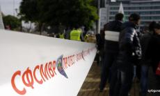 Преговорите с протестиращите полицаи продължават