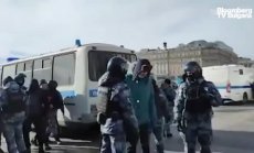 Арести в Русия на антивоенен протест