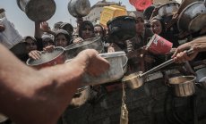 Израел обявява хуманитарна „пауза“ на фона на сведенията за масов глад