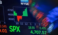 Акциите в САЩ отчитат най-добрите първи 7 месеца на годината от десетилетия