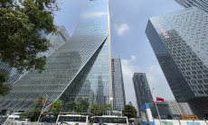 Evergrande избегна банкрут засега с плащане в последната минута