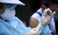 Първите ваксини срещу Covid-19 може да не предпазват от заразяване 