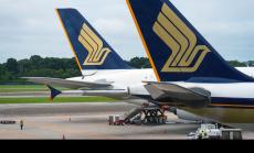 Авиокомпаниите печелят от продажбата на всичко, но не и на билети