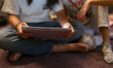 Забраната на социални медии в Австралия няма да спаси децата